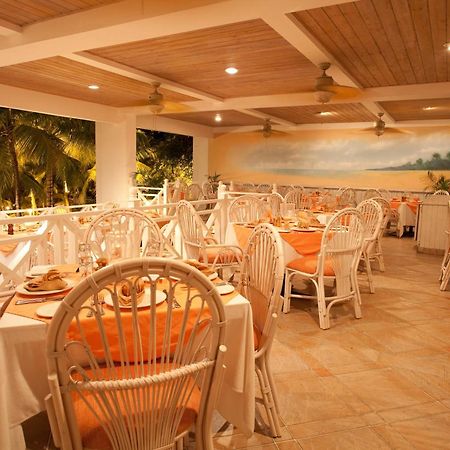 Coco Reef Resort & Spa คราวน์พอยต์ ภายนอก รูปภาพ