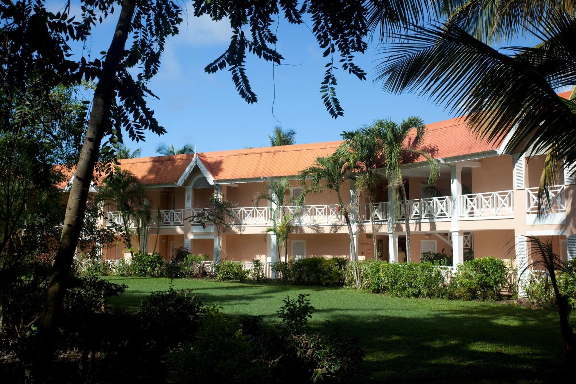 Coco Reef Resort & Spa คราวน์พอยต์ ภายนอก รูปภาพ